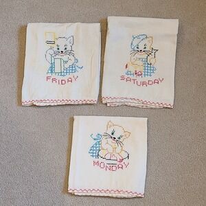 Set of 3 VINTAGE Cotton Tea Kitchen Towels Cats Kittens Cross stitch‎ Embroidery